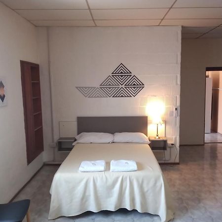Villa María Atenea Departamentos Temporarios מראה חיצוני תמונה